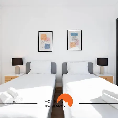 #192 Crystal By Holidays Apartment Portimao